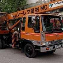 Требуется водитель на автокран Hino Ranger 5 тонн, в Томске