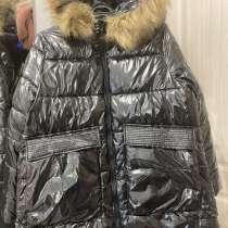 Продам пуховик, в Москве