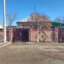 Продаю дом в Чуйской области, с. Гроздь, в г.Бишкек