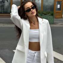 Белый пиджак, в Екатеринбурге