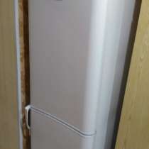 Продаю холодильник Indesit в рабочем состоянии, 1670х640, в г.Караганда