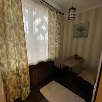Квартира 3-комнатная с ремонтом и мебелью, в г.Бишкек