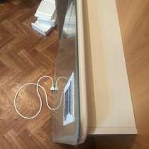 Продаю зеркало, совершенно новое, в Москве