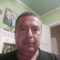 Артем, 52 года, хочет пообщаться – Ищу женщину до 52, в г.Донецк