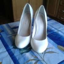 туфли белые размер 34-35 BLOSSEM, в Омске