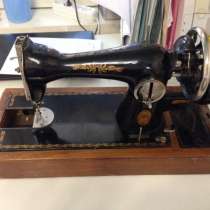 Ручная швейная машинка, в Москве
