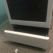 Продам газовую плиту б/у, в Челябинске