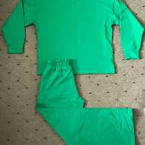 Зелёный костюм, в Казани