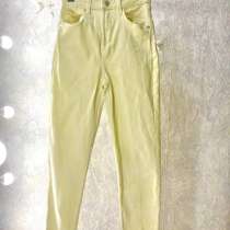 Джинсы Bershka, в Москве