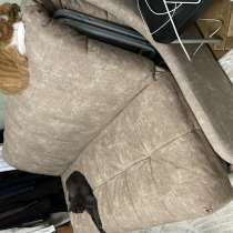 Диван, в Москве