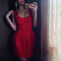 Бандажное платье красного цвета, в Перми