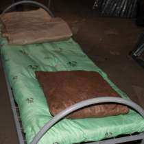 Кровати армейского образца, в Лобне