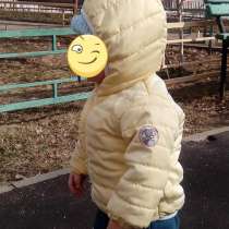 Детская куртка с капюшоном, в Москве