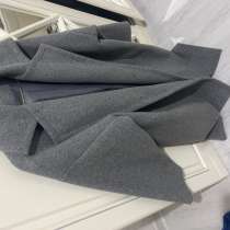 Отдам за хорошую цену пальто, в Грозном