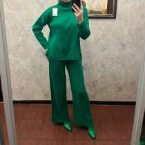 Теплый трикотажный костюм 42-48 размер, в Темрюке
