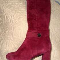 Как новые, очень красивый брусничный цвет40размер, в Москве