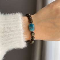 Камень: бронзит, апатит, в Санкт-Петербурге