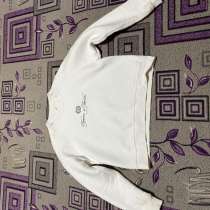 Одежда, в Истре