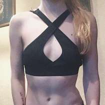 Топик спортивный чёрный без чашечек, в Москве