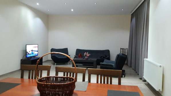 Сдается 5 комнатная квартира в центре Тбилиси в фото 34