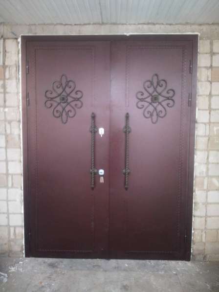 Крепкие металлические двери любых видов и размеров в Уфе фото 14