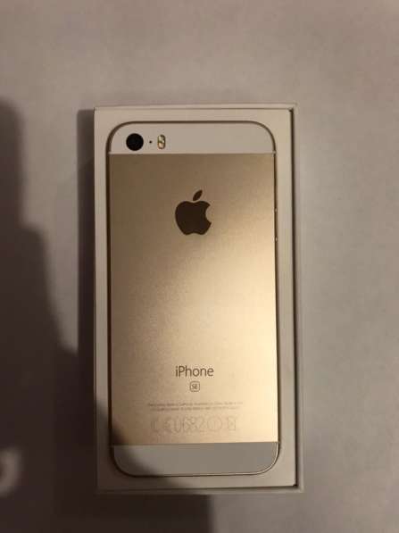 IPhone SE 16GB Gold в Тюмени фото 6