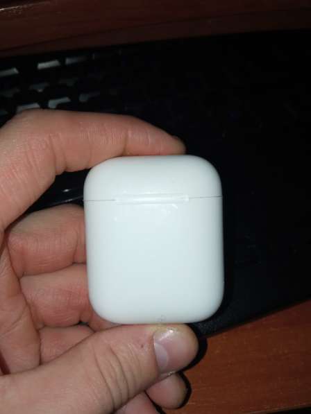 Продам Air Pods 2 (оригинал)