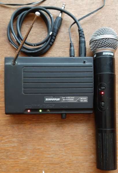 Микрофон радио Shure SH-200 в 