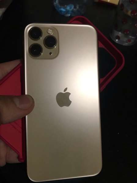 IPhone 11 Pro 64 gb gold