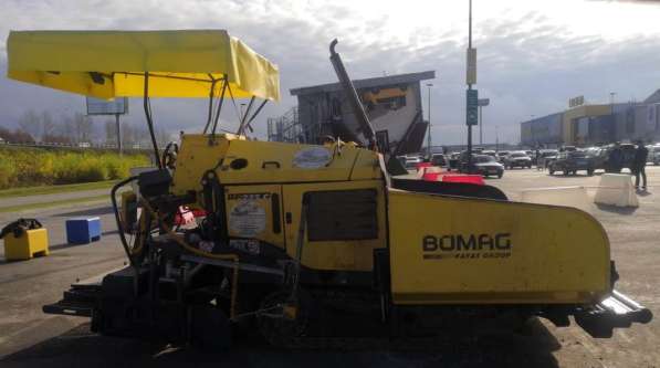 Продам асфальтоукладчик Бомаг, Bomag BF223C, 2012г/в,1900м/ч в Кирове фото 15