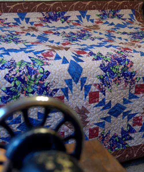 Лоскутное одеяло - покрывало в стиле печворк в Москве фото 3