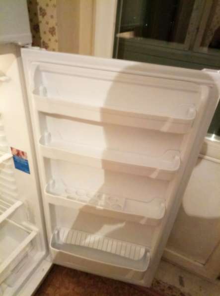 Холодильник Indesit в Москве фото 4
