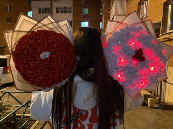 Цветы из атласных ленточек