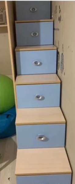 Кровать чердак и комод ступени в Фролово