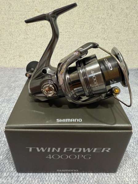 Shimano 24 Twin Power 4000PG в Котовске фото 4
