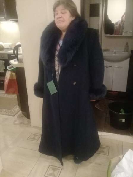 Пальто зимнее с ламой в Москве фото 3