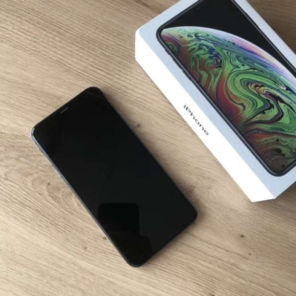 Apple iPhone Xs Max 64Gb