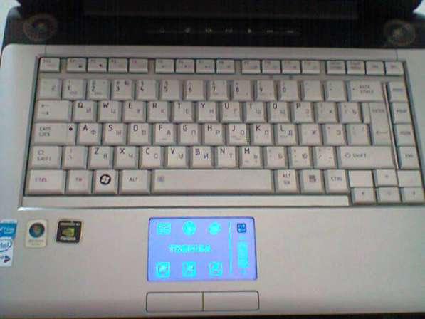 Toshiba satellite A200 A210 петля матрицы левая в Москве фото 33