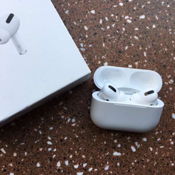 Беспроводные наушники AirPods Pro в Москве фото 5