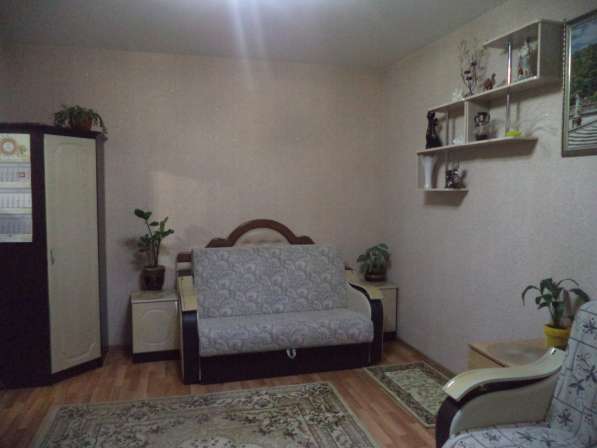 Срочно продаю 2- комнатную квартиру студию с ремонтом в Новосибирске фото 4