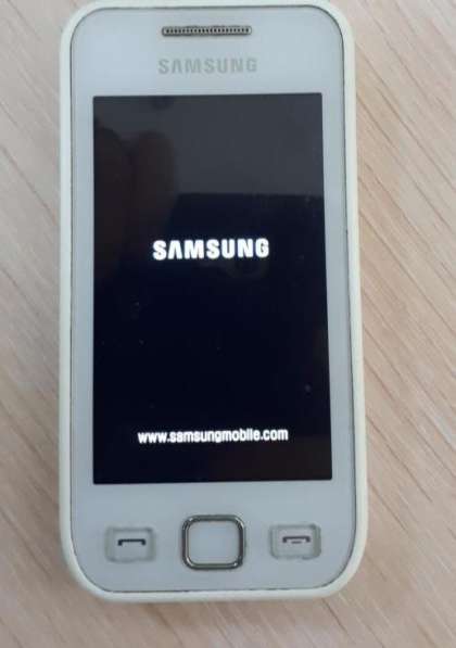 SAMSUNG Wave 525 GT-S5250