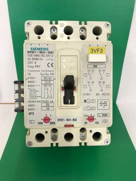 Автоматический выключатель Siemens 3VF3311-3BX41-8KAO 200А
