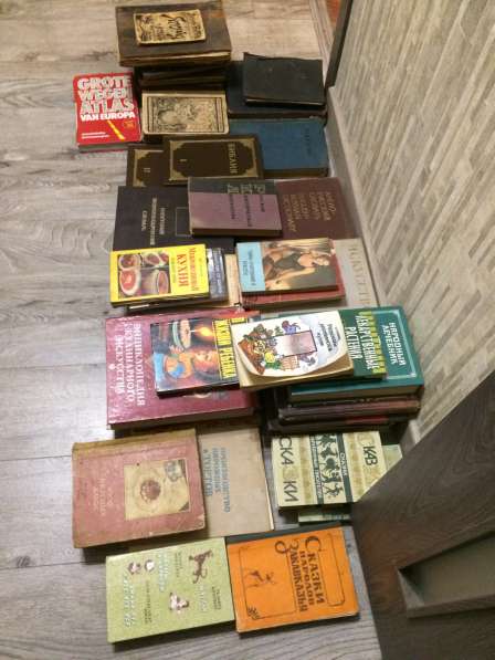 Продаю книги советский времён