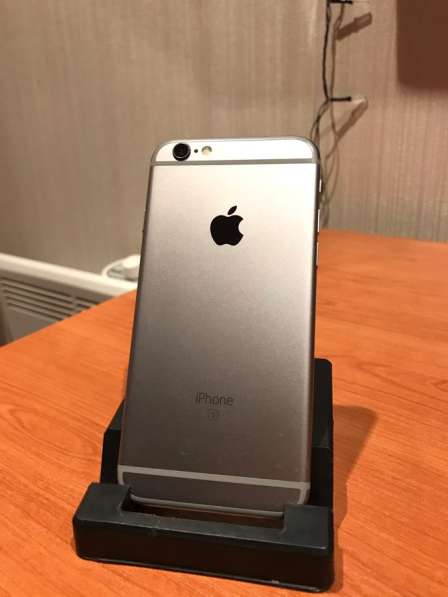 IPhone 6s 16gb space gray