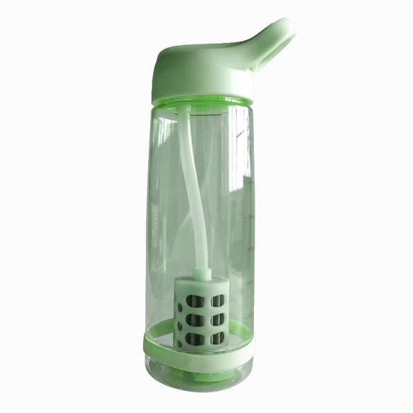 Bpa-free portable plastic water bottle with charcoal filter
