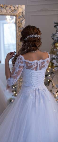 Продам свадебное платье в Комсомольске-на-Амуре