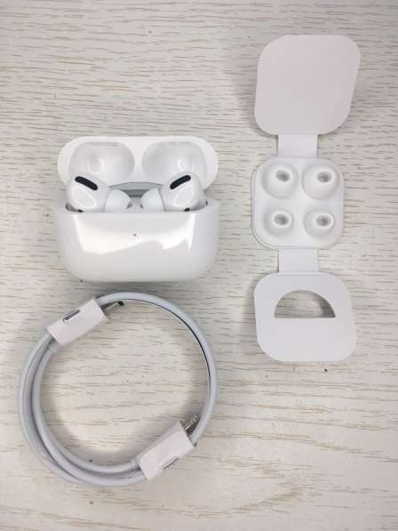 AirPods Pro в Москве фото 3