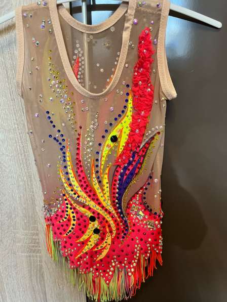 Купальник для художественной гимнастики