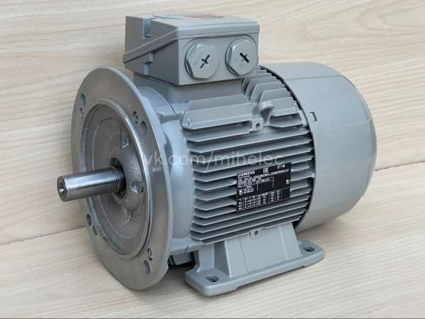 Электродвигатель Siemens 1AV1112B 1LE10021BB234JB4-Z 112M