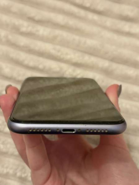 IPhone 11 фиолетовый 128 ГБ в Санкт-Петербурге фото 3